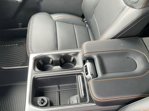 New 2026 Ford Expedition Tremor AWD/4WD image 15