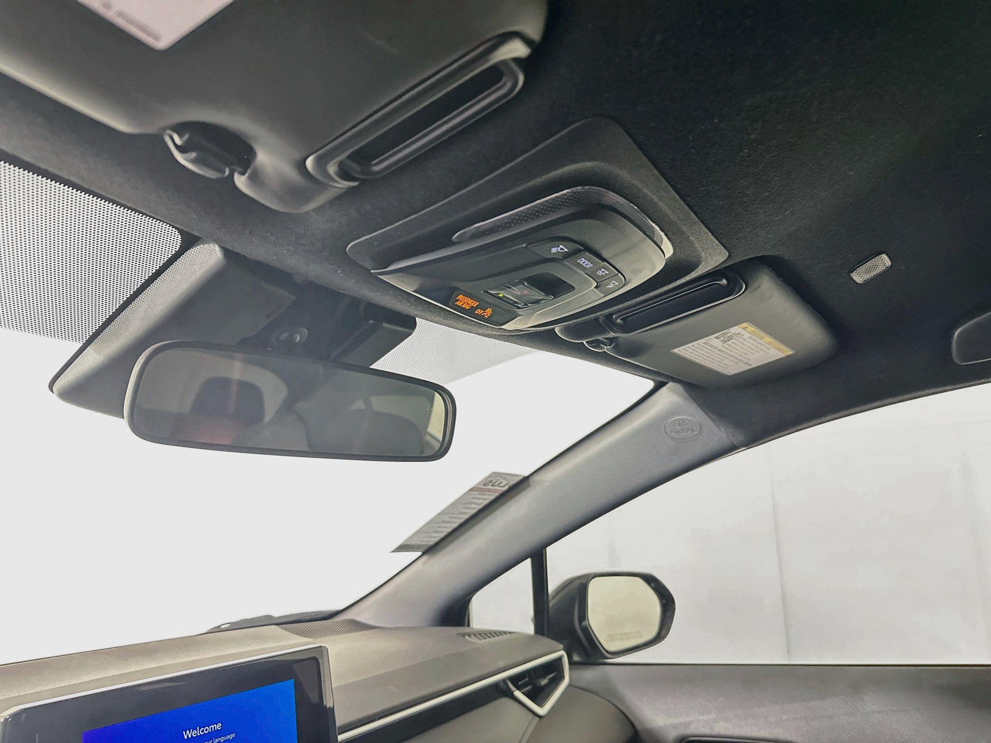 Used 2023 Toyota Corolla SE FWD image 18