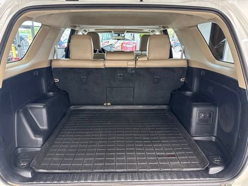 Used 2012 Toyota 4Runner Limited AWD/4WD image 12