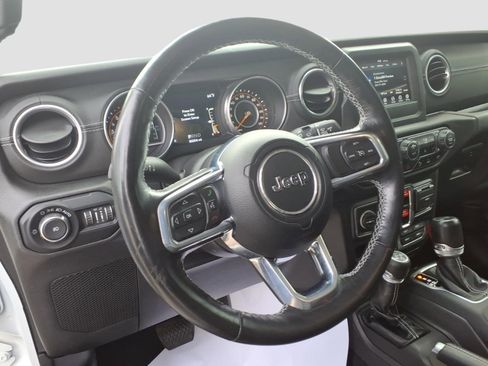 Used 2021 Jeep Wrangler Unlimited Sahara w/ LED Lighting Group image 12