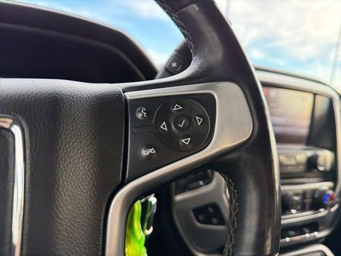 Used 2015 GMC Sierra 1500 SLT w/ SLT Crew Cab Value Package image 42