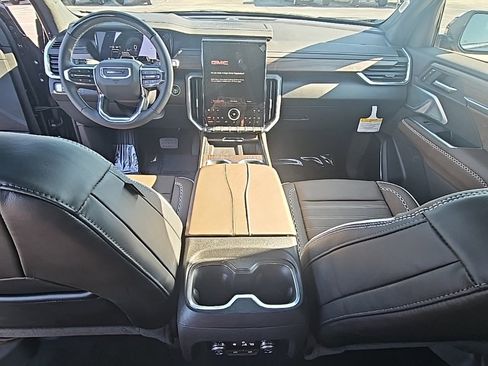 New 2026 GMC Acadia Denali Ultimate image 17