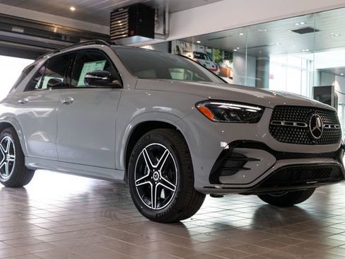 New 2026 Mercedes-Benz GLE 350 4MATIC image 1