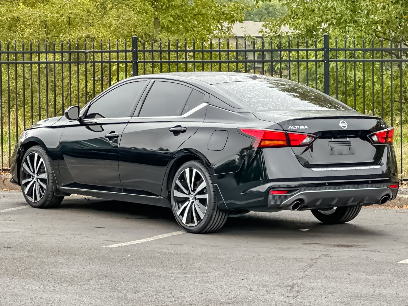Used 2022 Nissan Altima 2.5 SR FWD image 5