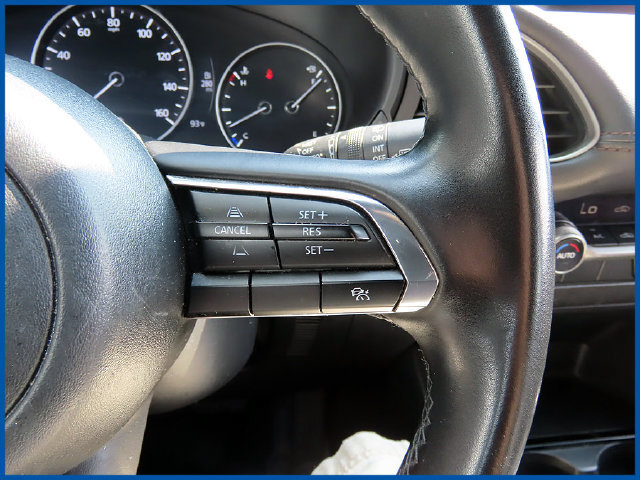 Used 2024 MAZDA MAZDA3 s FWD image 14