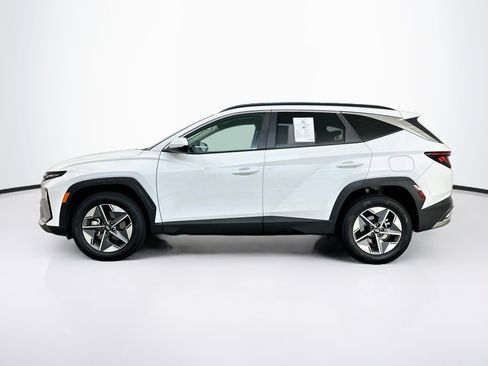 Used 2025 Hyundai Tucson SEL AWD/4WD image 4