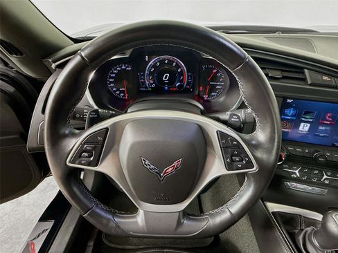 Used 2016 Chevrolet Corvette Stingray Coupe RWD image 13