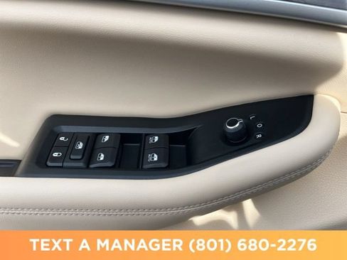 Used 2024 Jeep Grand Cherokee Limited AWD/4WD image 16