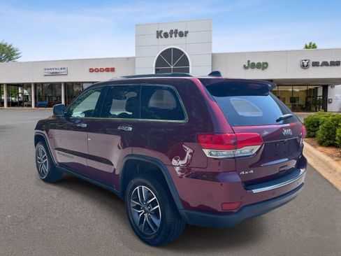 Used 2019 Jeep Grand Cherokee Limited AWD/4WD image 4