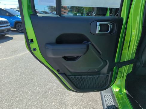 New 2026 Jeep Gladiator Mojave image 27