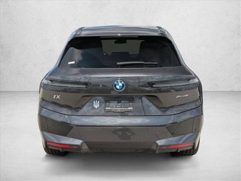 Used 2024 BMW iX xDrive50 w/ Premium Package AWD/4WD image 6