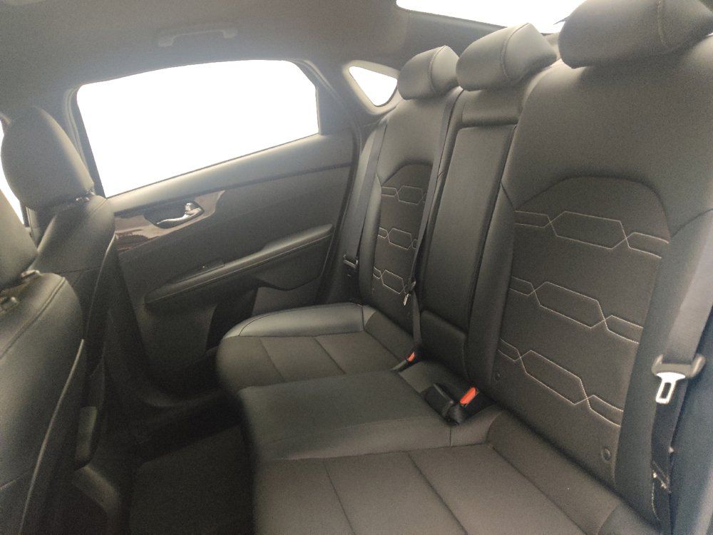 Used 2023 Kia Forte GT-Line FWD image 18