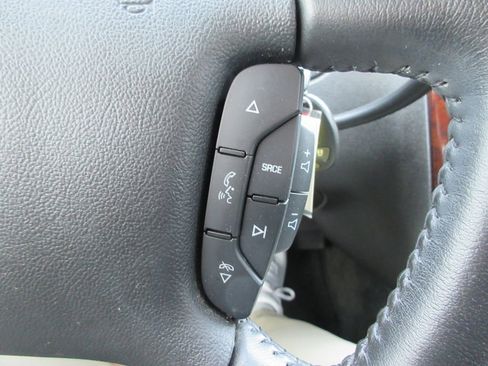 Certified 2011 Chevrolet Impala LT image 24