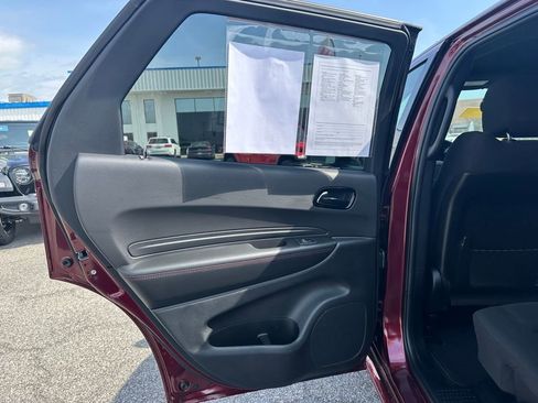 Used 2025 Dodge Durango GT image 8