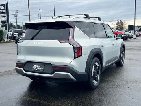 New 2026 Kia EV9 Wind AWD/4WD image 5