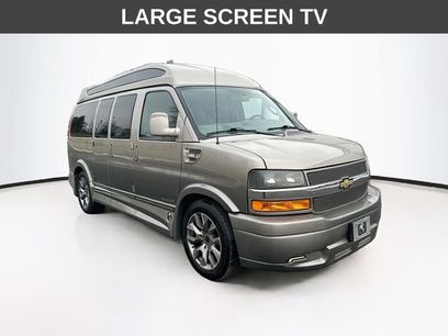 Used 2022 Chevrolet Express 2500 w/ Enhanced Convenience Package