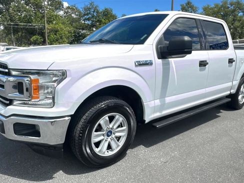 Used 2018 Ford F150 XLT RWD image 2