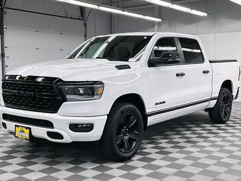 Used 2023 RAM 1500 Big Horn AWD/4WD image 12