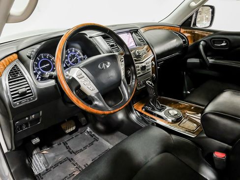 Used 2018 INFINITI QX80 2WD w/ Driver Assistance Package image 3