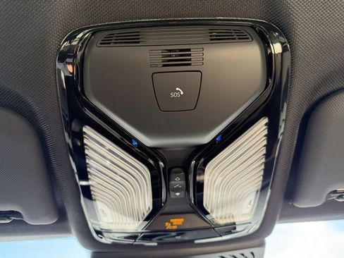 Used 2020 BMW X3 xDrive30e w/ Premium Package image 33