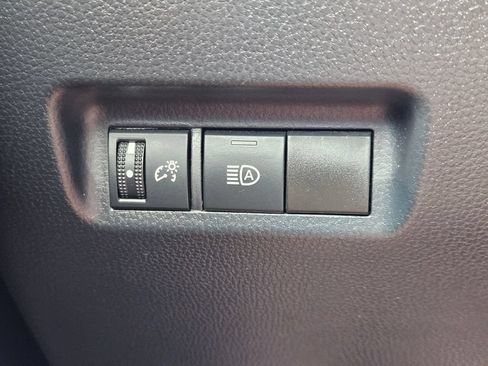 Used 2024 Toyota RAV4 XLE FWD image 22