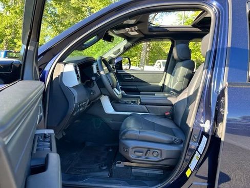 Used 2024 Toyota Tundra Platinum AWD/4WD image 16