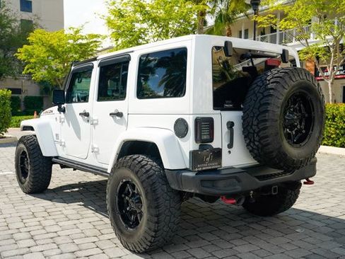 Used 2016 Jeep Wrangler Unlimited Rubicon AWD/4WD image 20