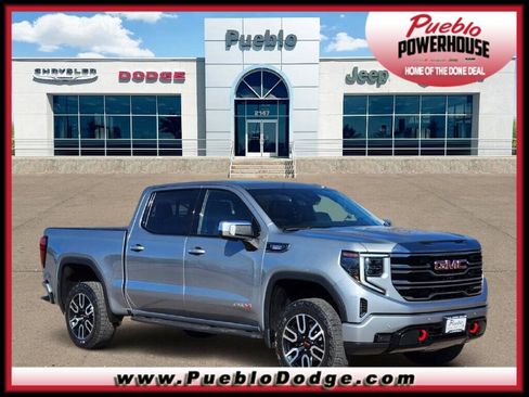 Used 2024 GMC Sierra 1500 AT4 w/ Technology Package image 1