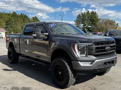 Used 2021 Ford F150 Lariat w/ Equipment Group 502A High AWD/4WD image 8
