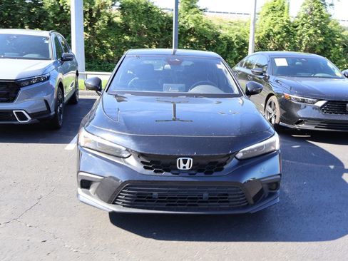 Used 2024 Honda Civic Sport image 2