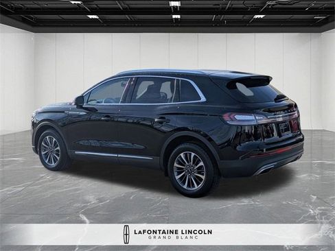 Certified 2023 Lincoln Nautilus AWD image 3