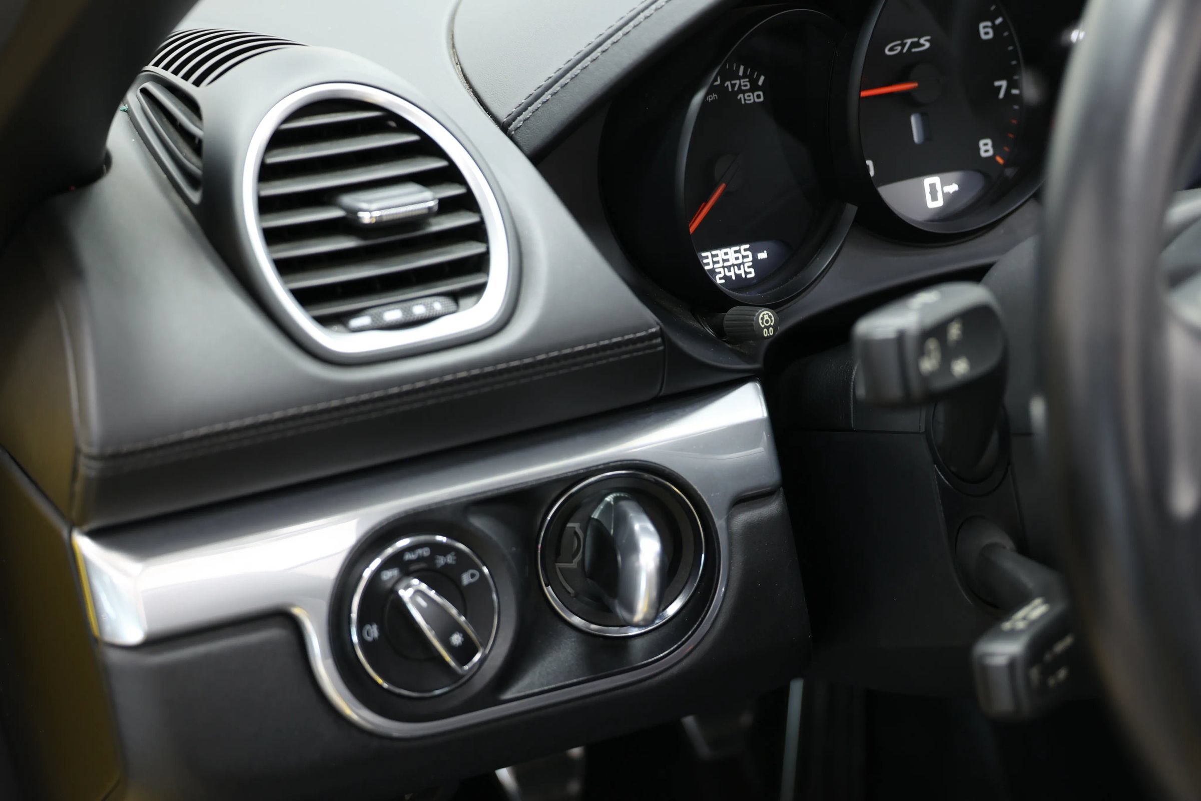 Used 2019 Porsche 718 Boxster GTS RWD image 24