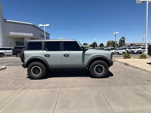 Used 2023 Ford Bronco Badlands AWD/4WD image 2