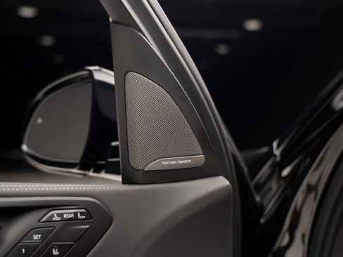 Used 2026 BMW X7 xDrive40i w/ M Sport Package image 54