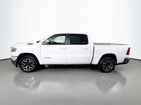 Used 2025 RAM 1500 Laramie AWD/4WD image 4