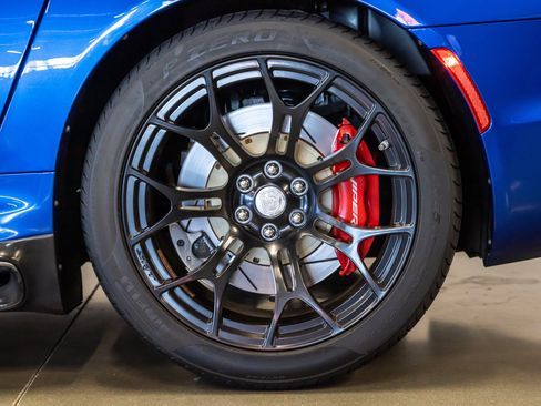 Used 2013 SRT Viper GTS w/ GTS Laguna Interior Pkg RWD image 16