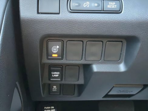 New 2026 Nissan Frontier SV w/ Tow Package AWD/4WD image 25