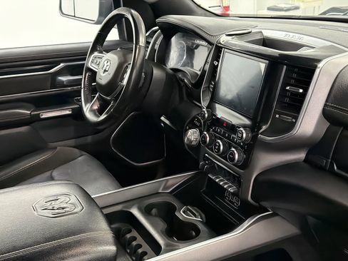 Used 2022 RAM 1500 Laramie w/ Sport Appearance Package AWD/4WD image 9