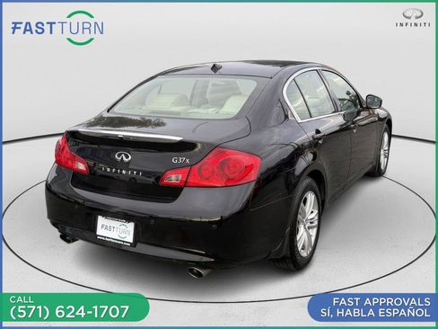 Used 2012 INFINITI G37 x w/ Premium Pkg image 6