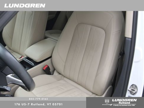 Used 2018 Audi Q5 2.0T Premium Plus AWD/4WD image 17