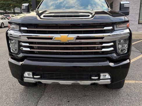Used 2022 Chevrolet Silverado 3500 High Country w/ Z71 Off-Road Package AWD/4WD image 1