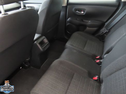 Used 2025 Honda HR-V LX image 21