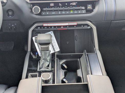 New 2026 Toyota Tundra Platinum AWD/4WD image 17