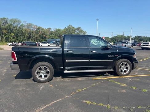 Used 2013 RAM 1500 Laramie w/ Convenience Group AWD/4WD image 9