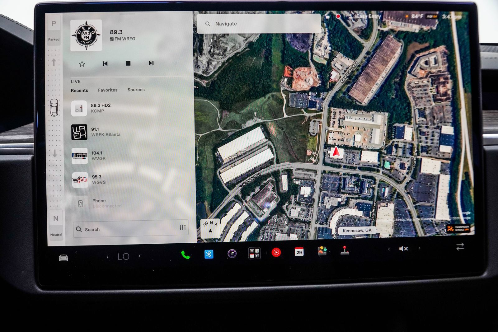 Used 2022 Tesla Model S AWD/4WD image 24