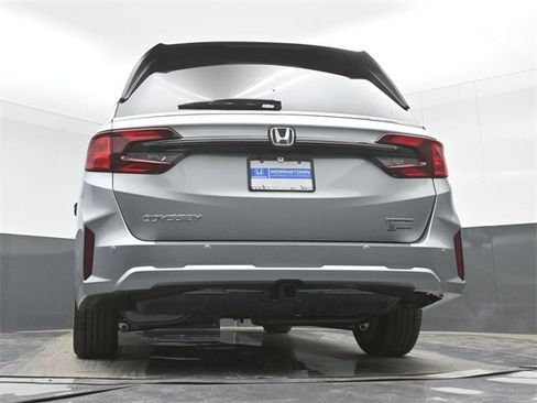 New 2026 Honda Odyssey Touring image 49