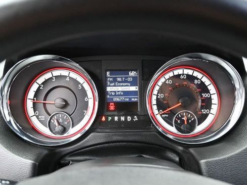 Used 2017 Dodge Grand Caravan GT image 13