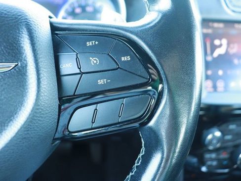 Used 2022 Chrysler 300 S image 20