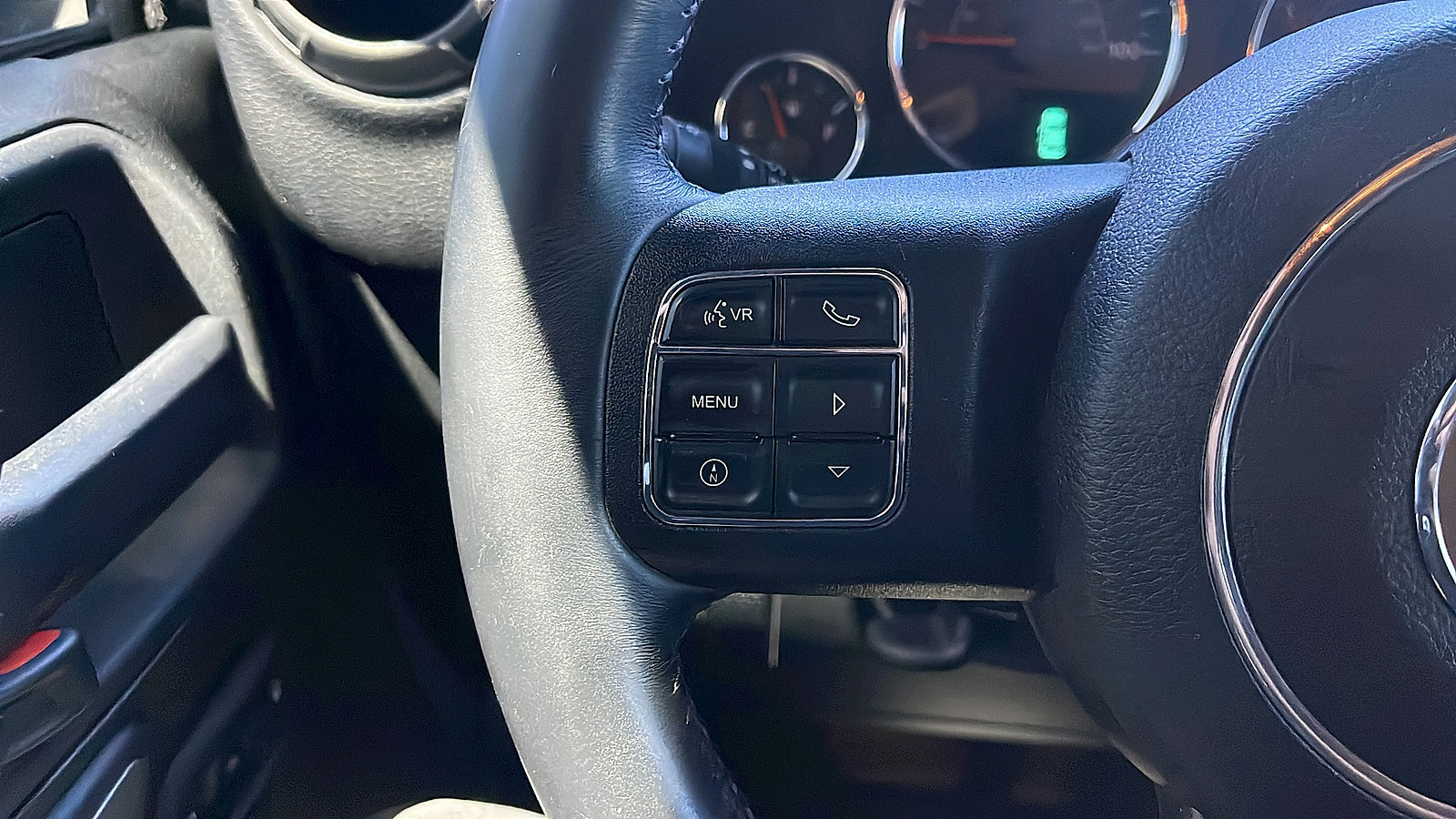 Used 2015 Jeep Wrangler Unlimited Sport w/ Quick Order Package 24S AWD/4WD image 11
