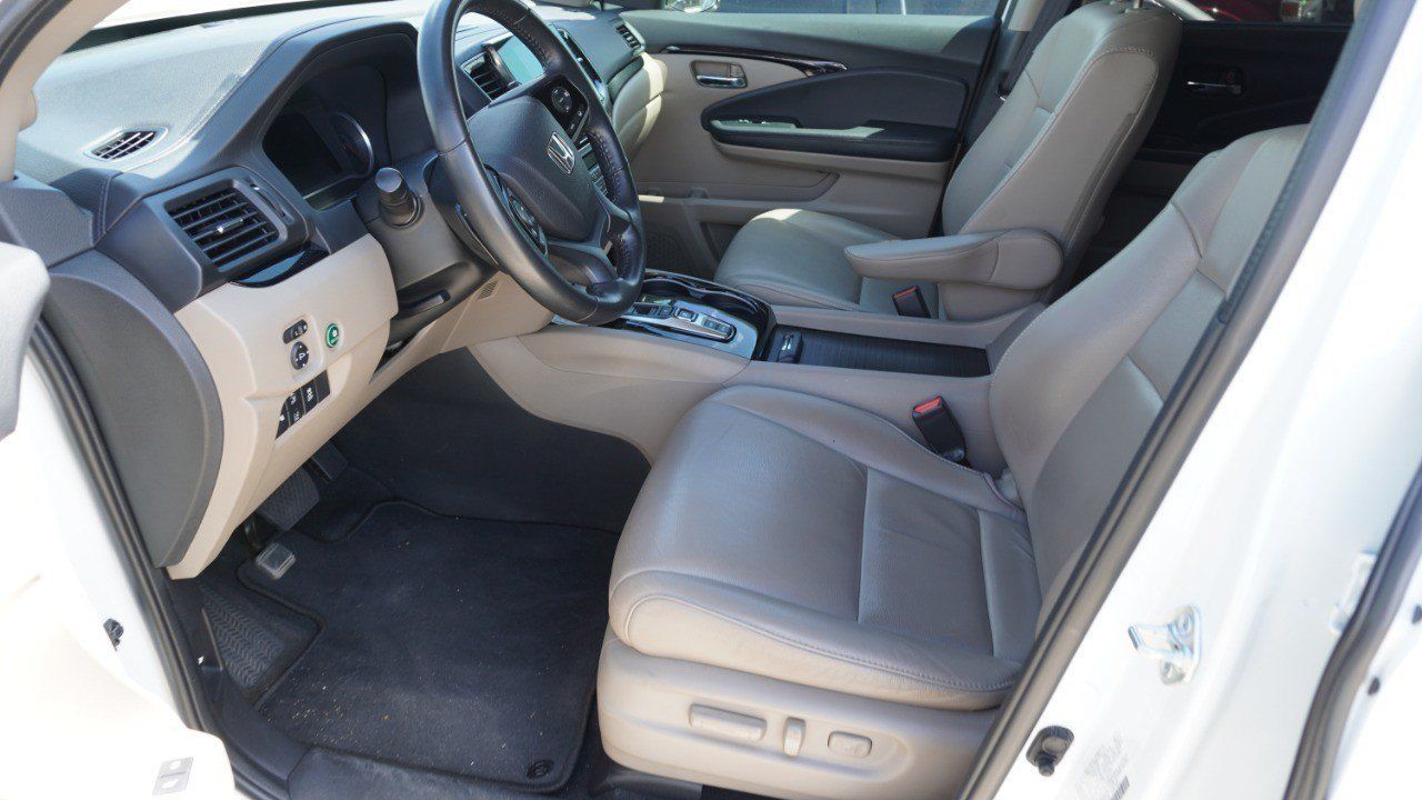 Used 2022 Honda Pilot Touring image 8